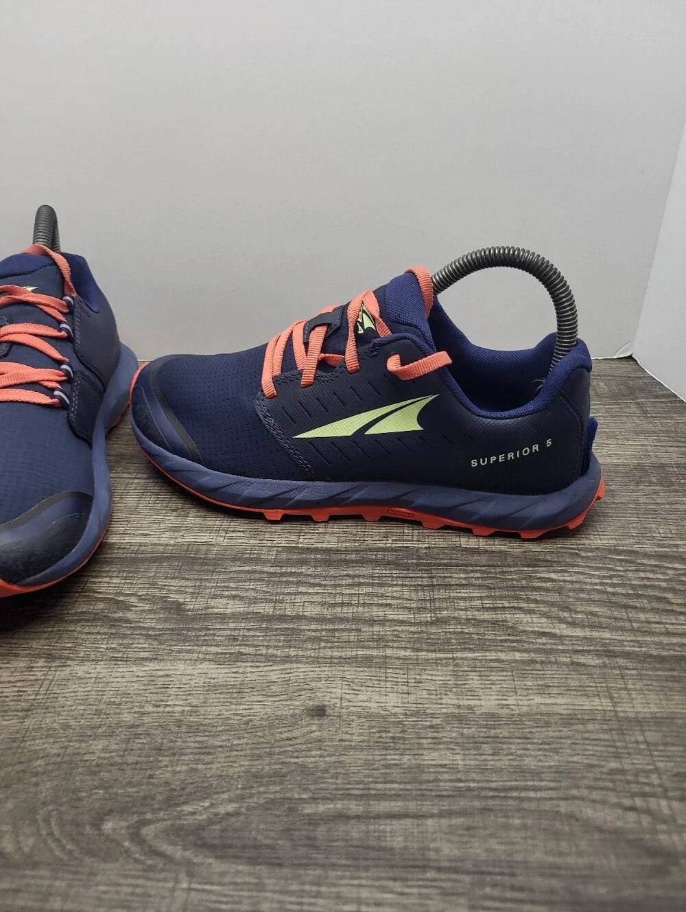 Altra Superior 5 Trail Running Shoes Womens Size 7.5 Navy Blue